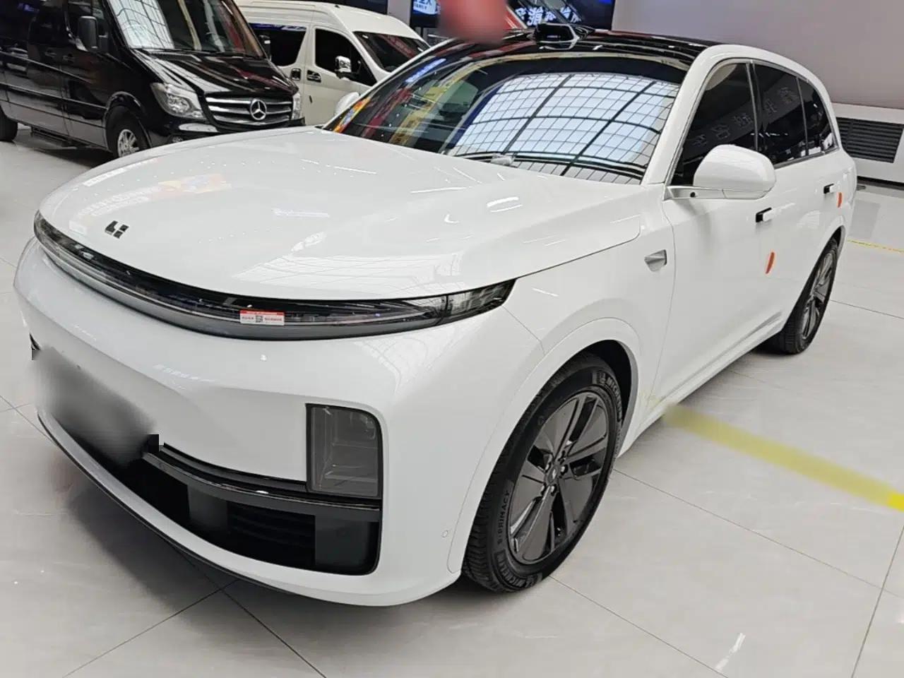 Li Auto L7 2024 MAX Model — миниатюра 1
