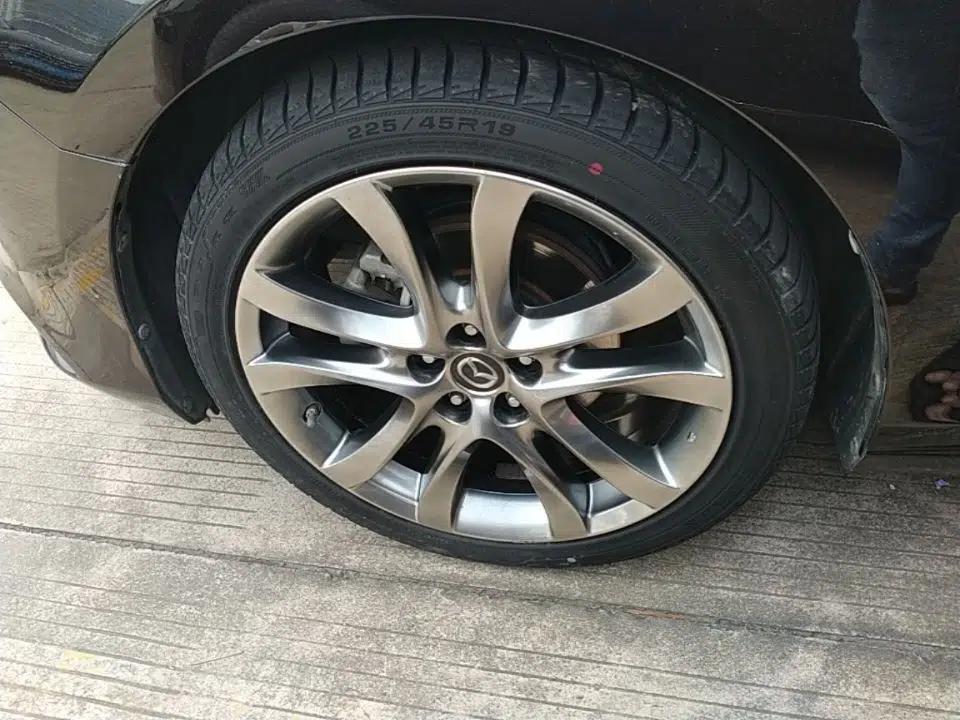 Mazda Atenza 2018 2.5L Skyactiv Sport Version China V Standard — миниатюра 10