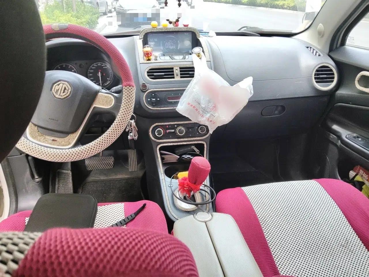 MG 3 2011 1.3L AMT Comfort Edition — миниатюра 9