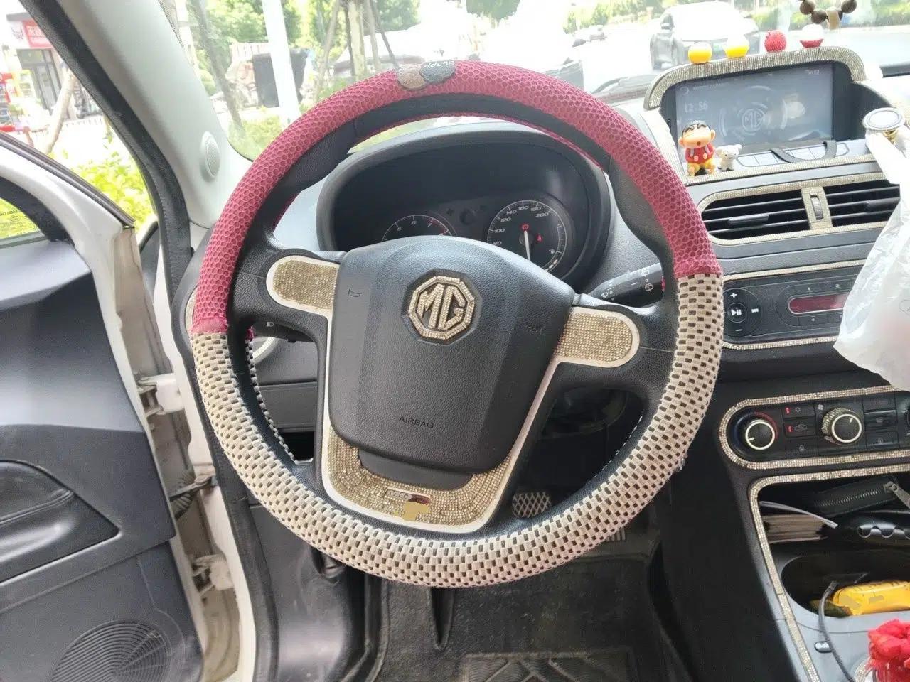 MG 3 2011 1.3L AMT Comfort Edition — миниатюра 10