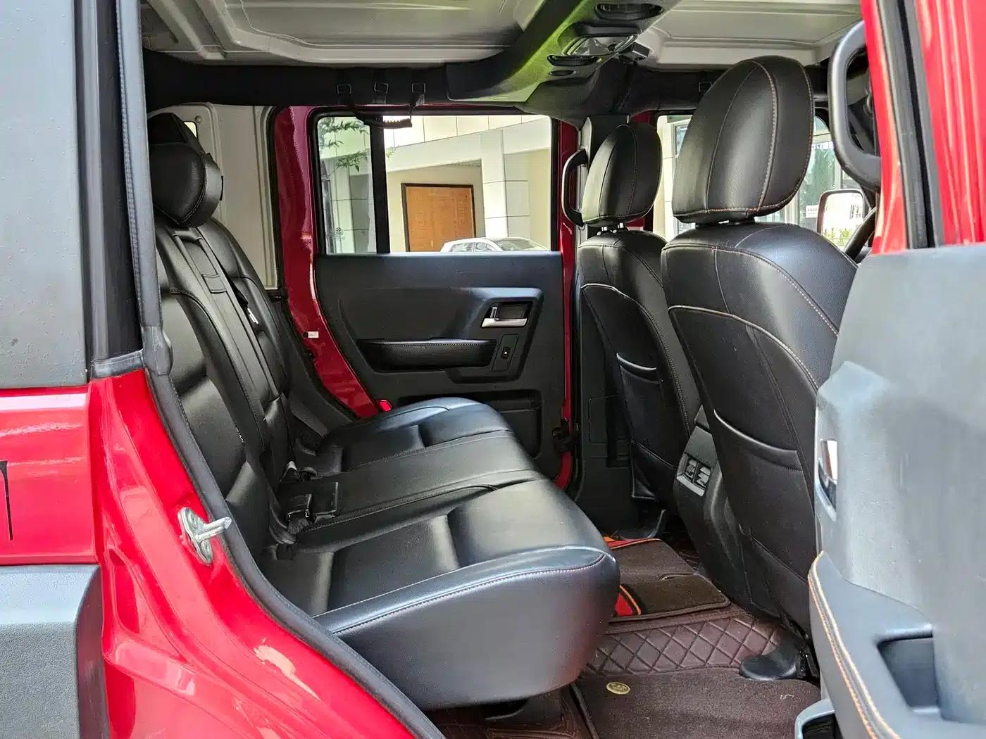 Beijing BJ40 2016 40L 2.0T Manual 4WD Premium Edition — миниатюра 5