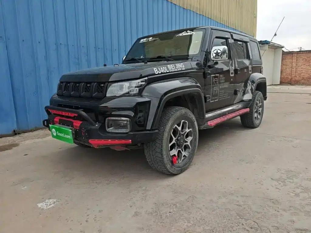 Beijing BJ40 2019 PLUS 2.3T Automatic 4WD Flagship Edition (National VI Emission Standard) — миниатюра 1