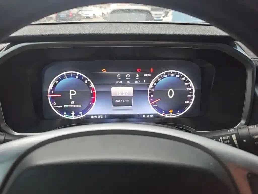 Beijing BJ40 2019 PLUS 2.3T Automatic 4WD Flagship Edition (National VI Emission Standard) — миниатюра 12