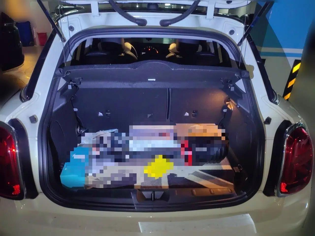 MINI 2019 2.0T COOPER S Classic Edition Five-Door Model — миниатюра 19