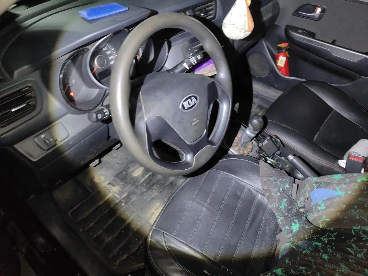 Kia K2 2015 Sedan 1.4L MT GLS — миниатюра 10