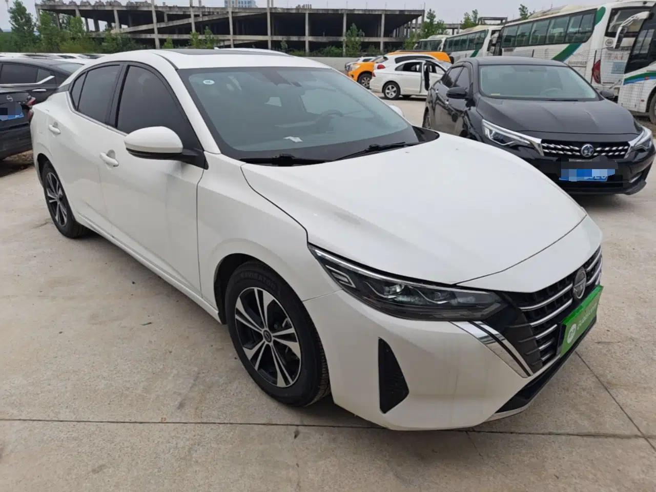 Nissan Sylphy 2023 1.6L CVT Enjoyment Edition — миниатюра 3