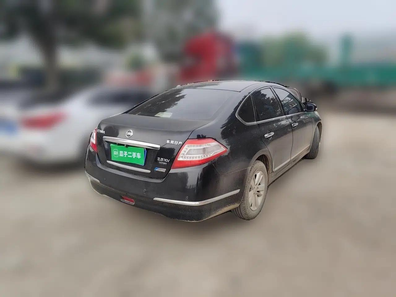 Nissan Teana 2011 2.0L XE Standard Edition — миниатюра 6