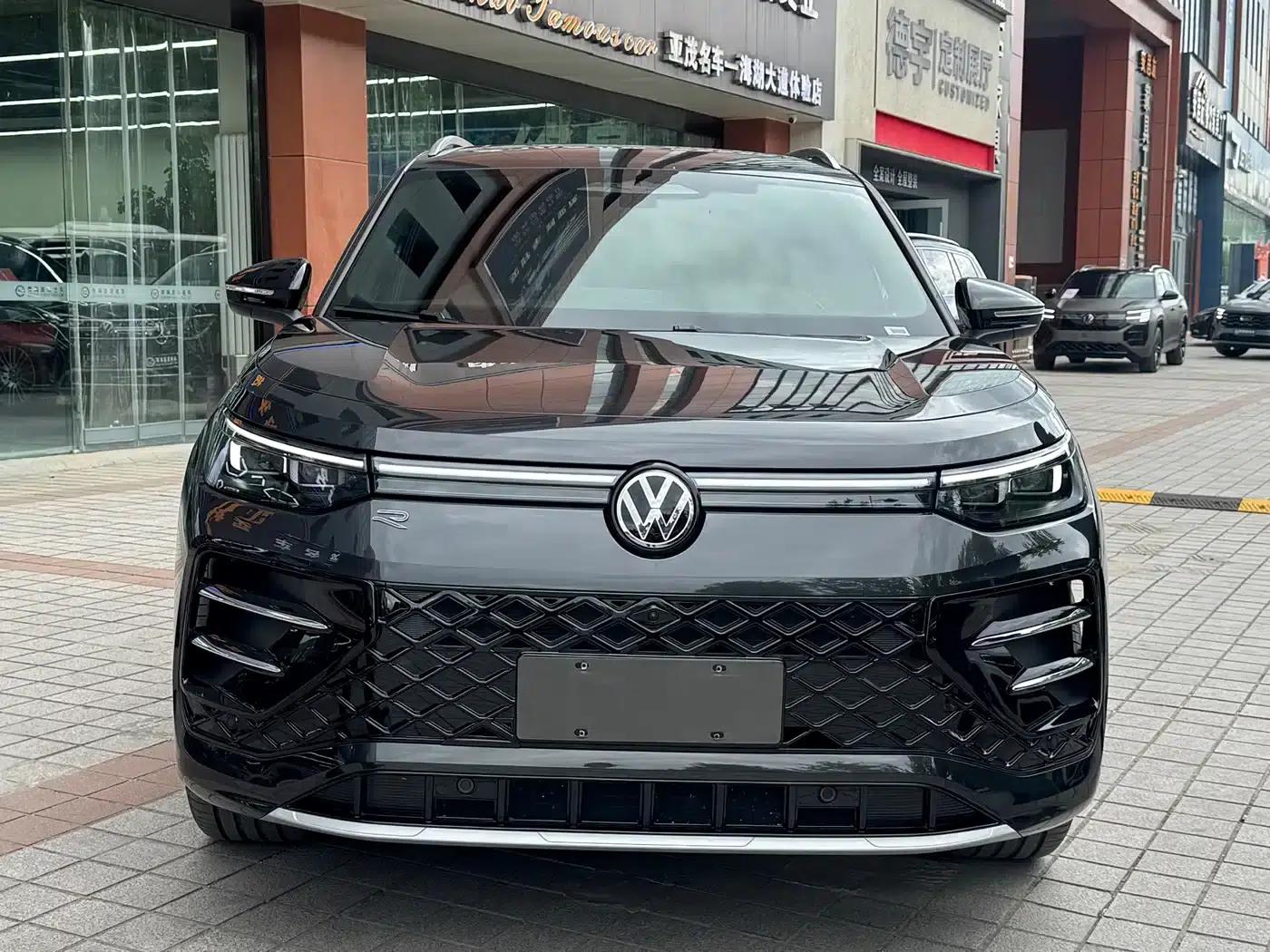 Tayron 2025 Model, Tayron L 380TSI 4WD Luxury Easy Package — миниатюра 2