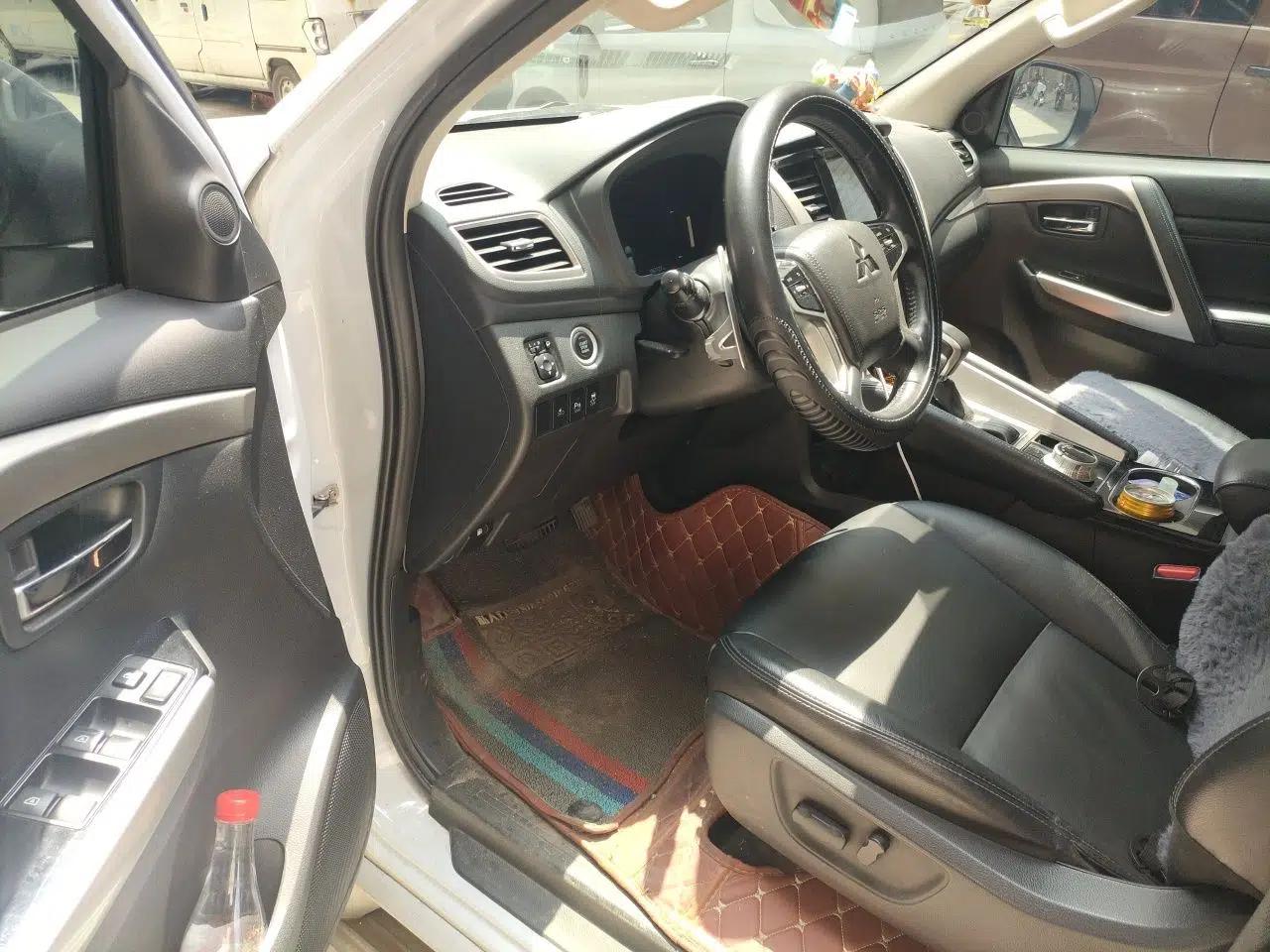 Mitsubishi Pajero — миниатюра 16