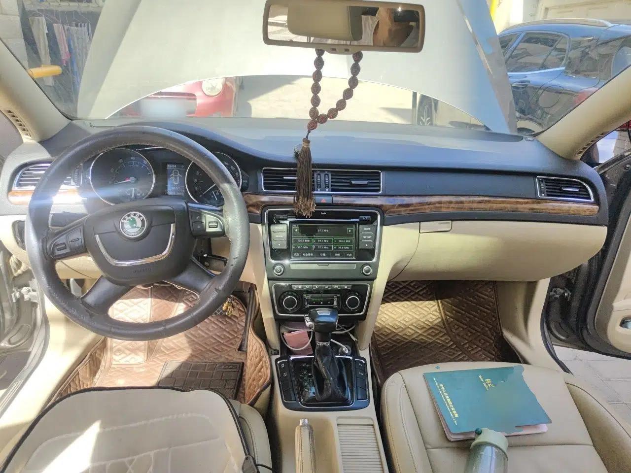 Skoda Superb 2012 1.8TSI Automatic Prestige Edition — миниатюра 9