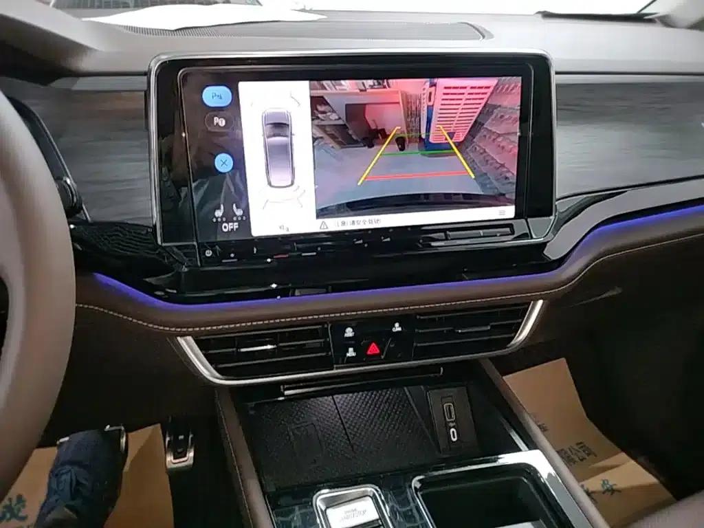 Viloran 2024 380TSI Premium Edition — миниатюра 13