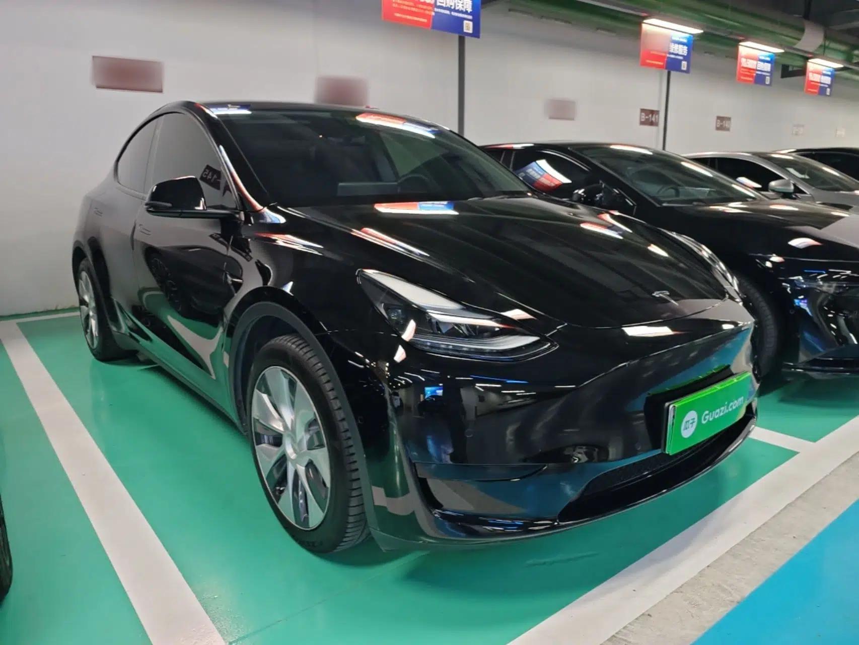 Tesla Model Y 2022 Revised Version Rear-Wheel Drive — миниатюра 3
