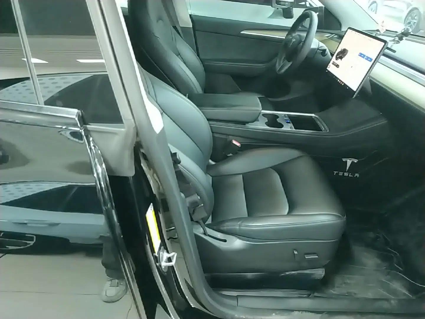 Tesla Model Y 2022 Revised Version Long-Range All-Wheel Drive — миниатюра 19