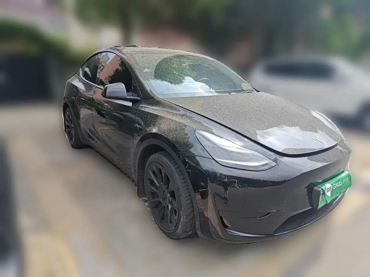 Tesla Model Y 2023 Rear-Wheel-Drive Version — миниатюра 3