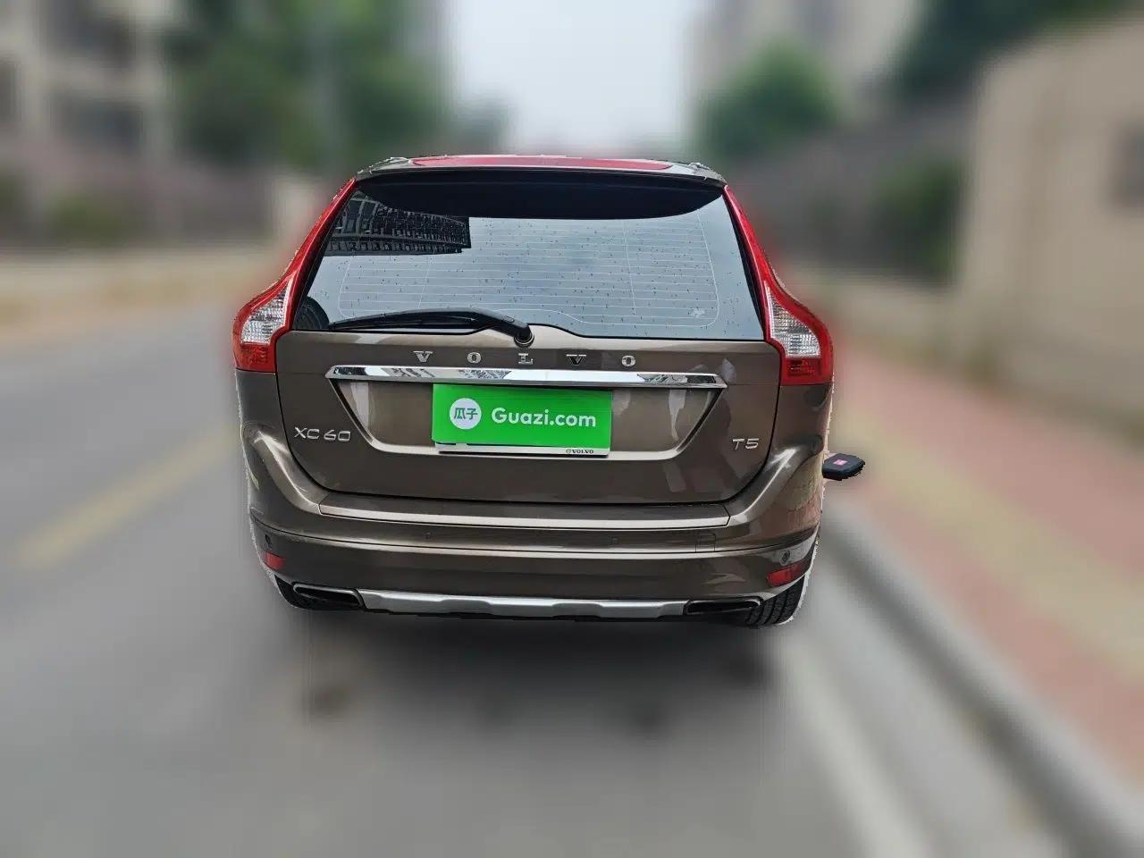 Volvo XC60 2015 T5 Smart Upgrade Model — миниатюра 5