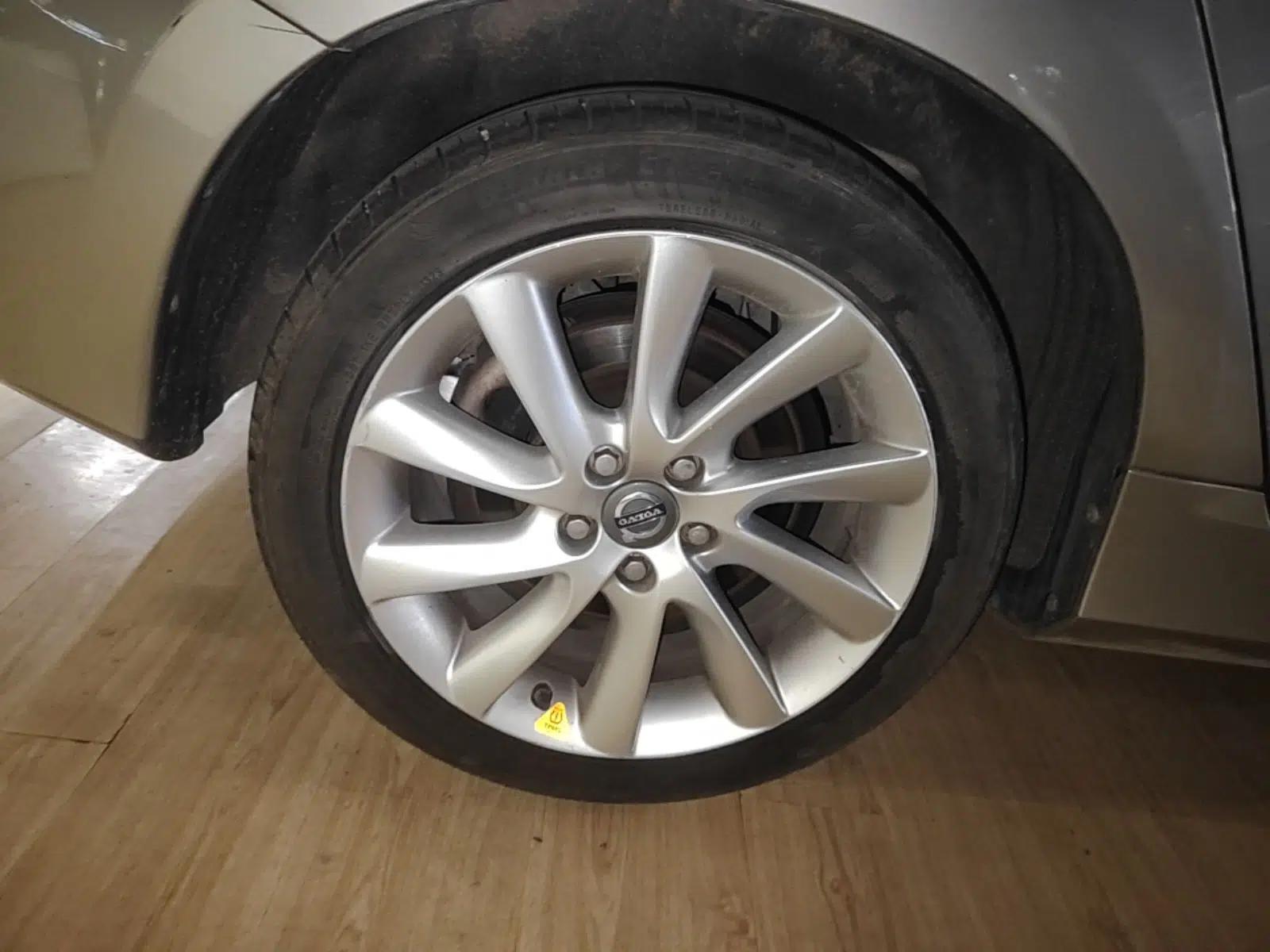 Volvo S60 2014 S60L 2.0T Zhiyuan Edition — миниатюра 11