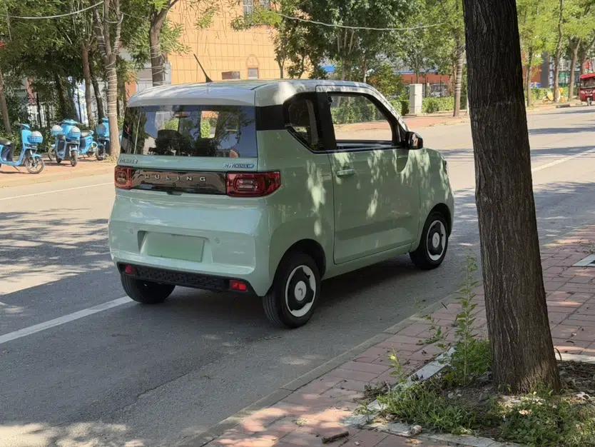 Wuling Hongguang MINIEV 2021 Macaron Fashion Model Lithium Iron Phosphate — миниатюра 3