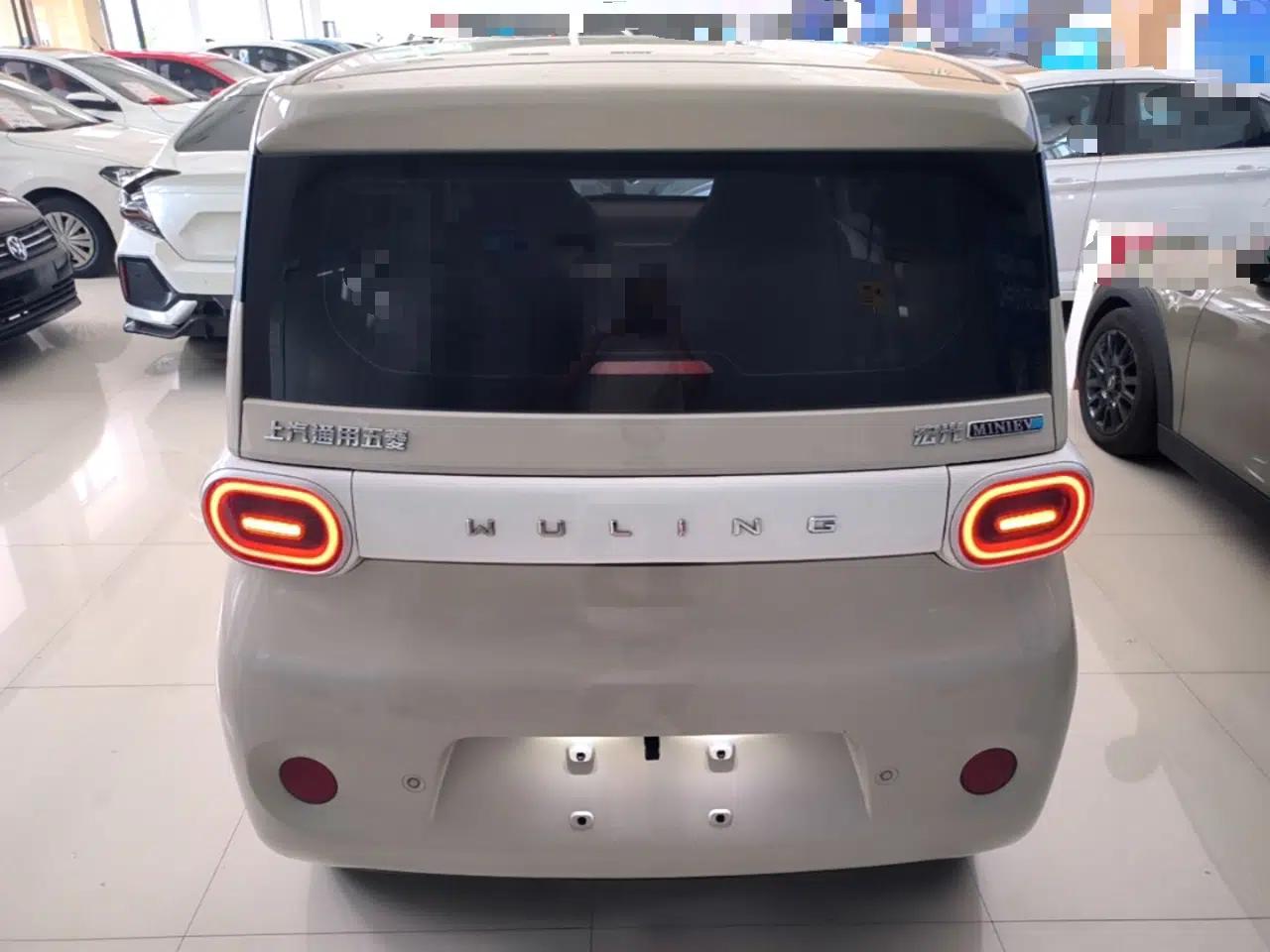 Wuling Hongguang MINIEV 2024 3rd Generation 215km Youth Edition — миниатюра 5