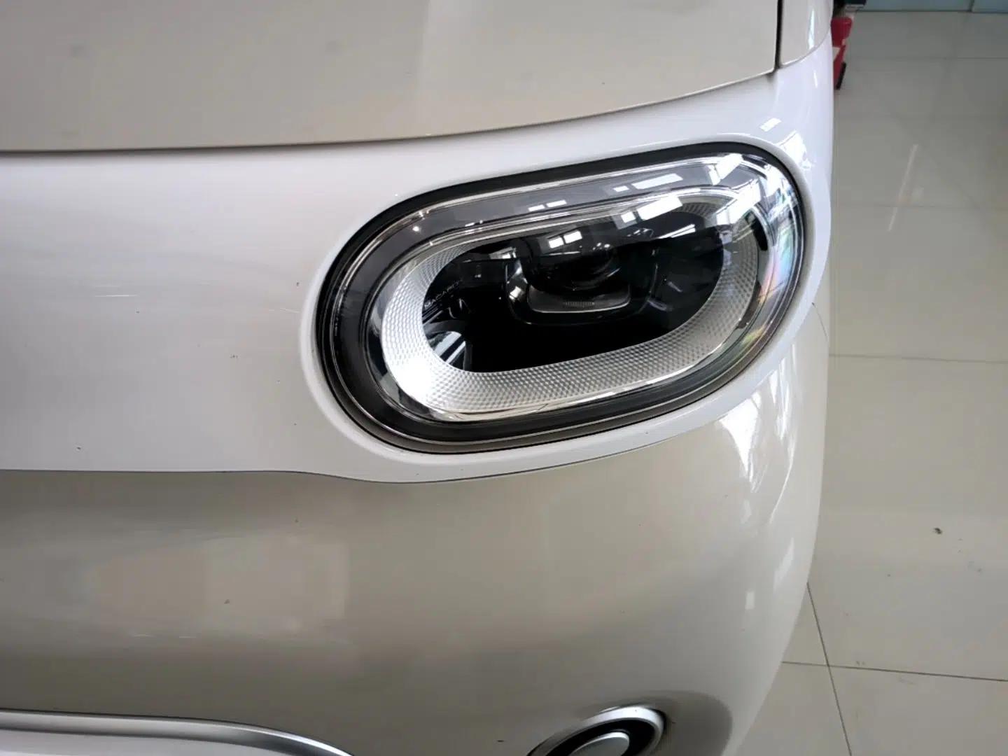 Wuling Hongguang MINIEV 2024 3rd Generation 215km Youth Edition — миниатюра 8