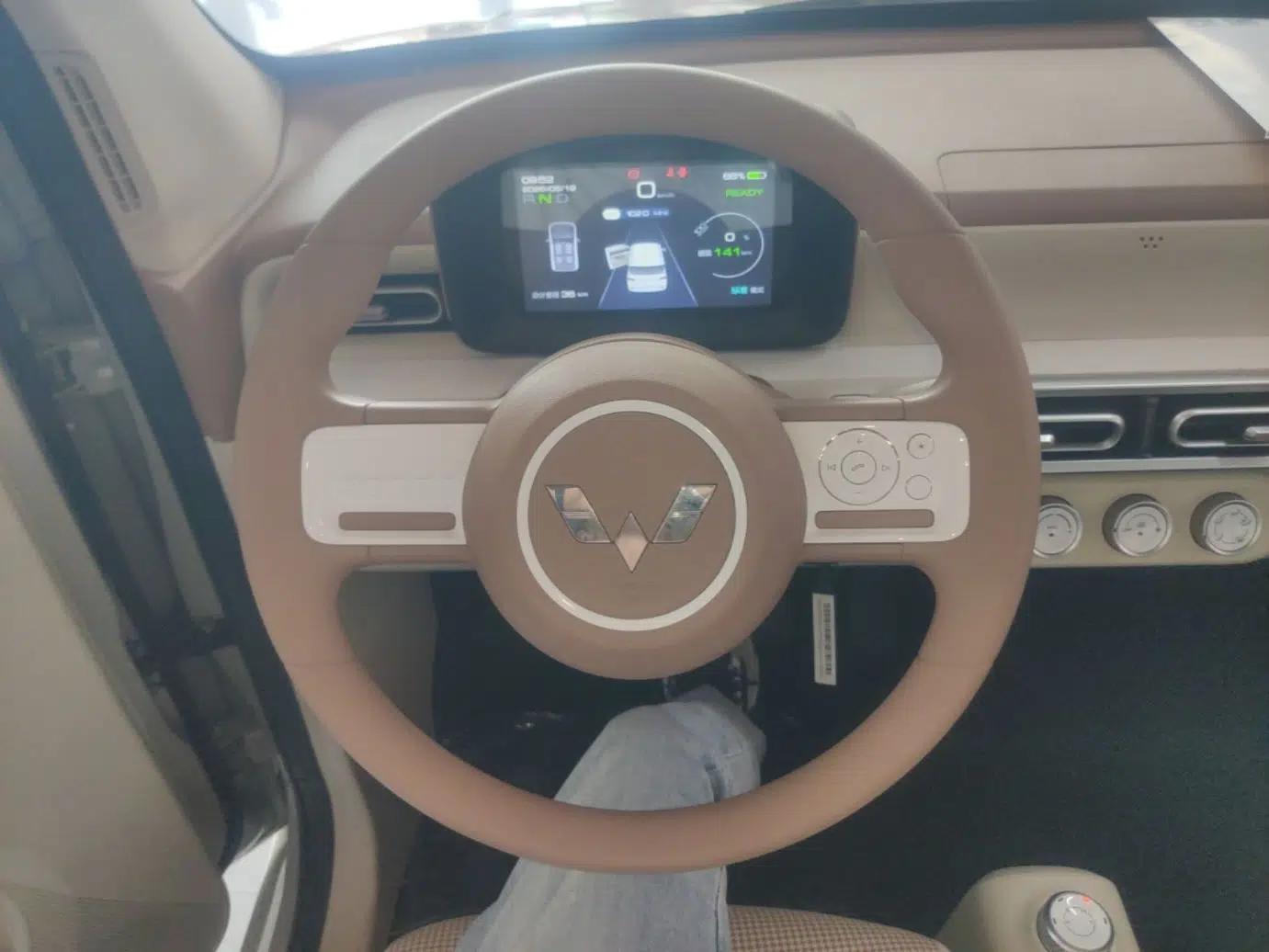 Wuling Hongguang MINIEV 2024 3rd Generation 215km Youth Edition — миниатюра 13