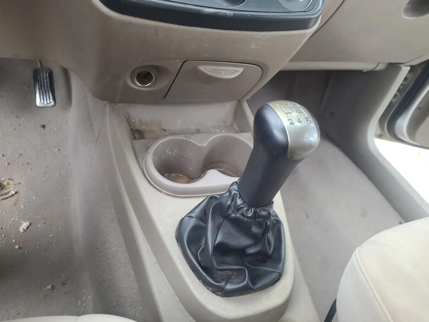 Wuling Hongguang 2010 1.4L Practical Version — миниатюра 14