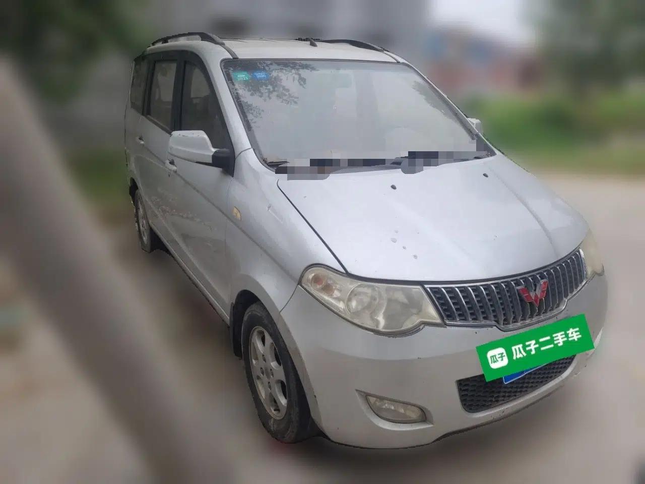 Wuling Hongguang 2010 1.4L Practical Version — миниатюра 3