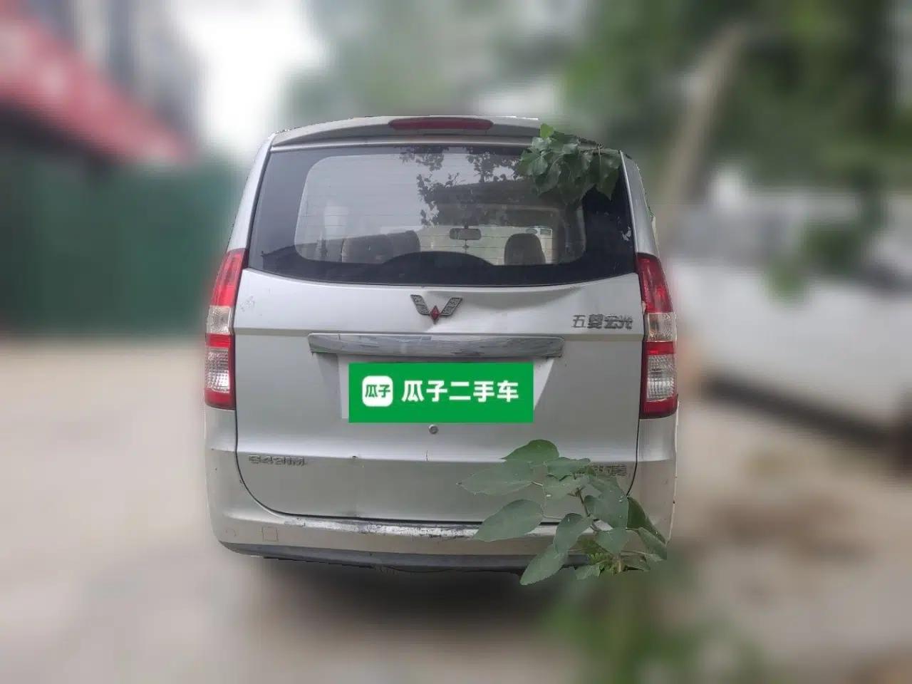 Wuling Hongguang 2010 1.4L Practical Version — миниатюра 5