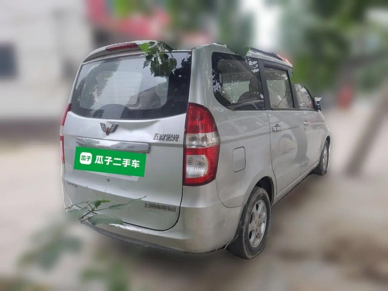 Wuling Hongguang 2010 1.4L Practical Version — миниатюра 6