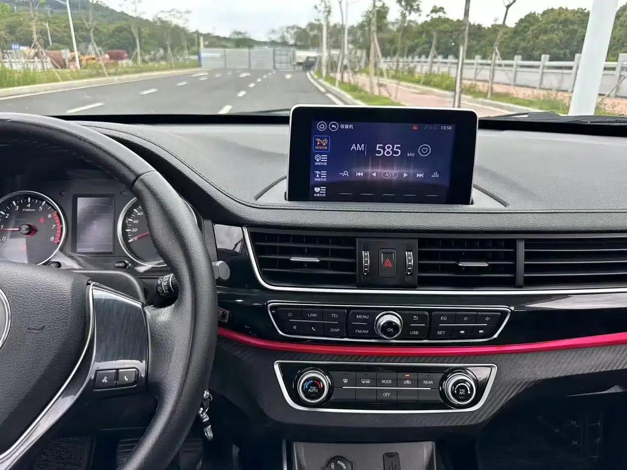 Fengxing SX6 2019 1.6L Manual Deluxe Edition (China VI Emission Standard) — миниатюра 12