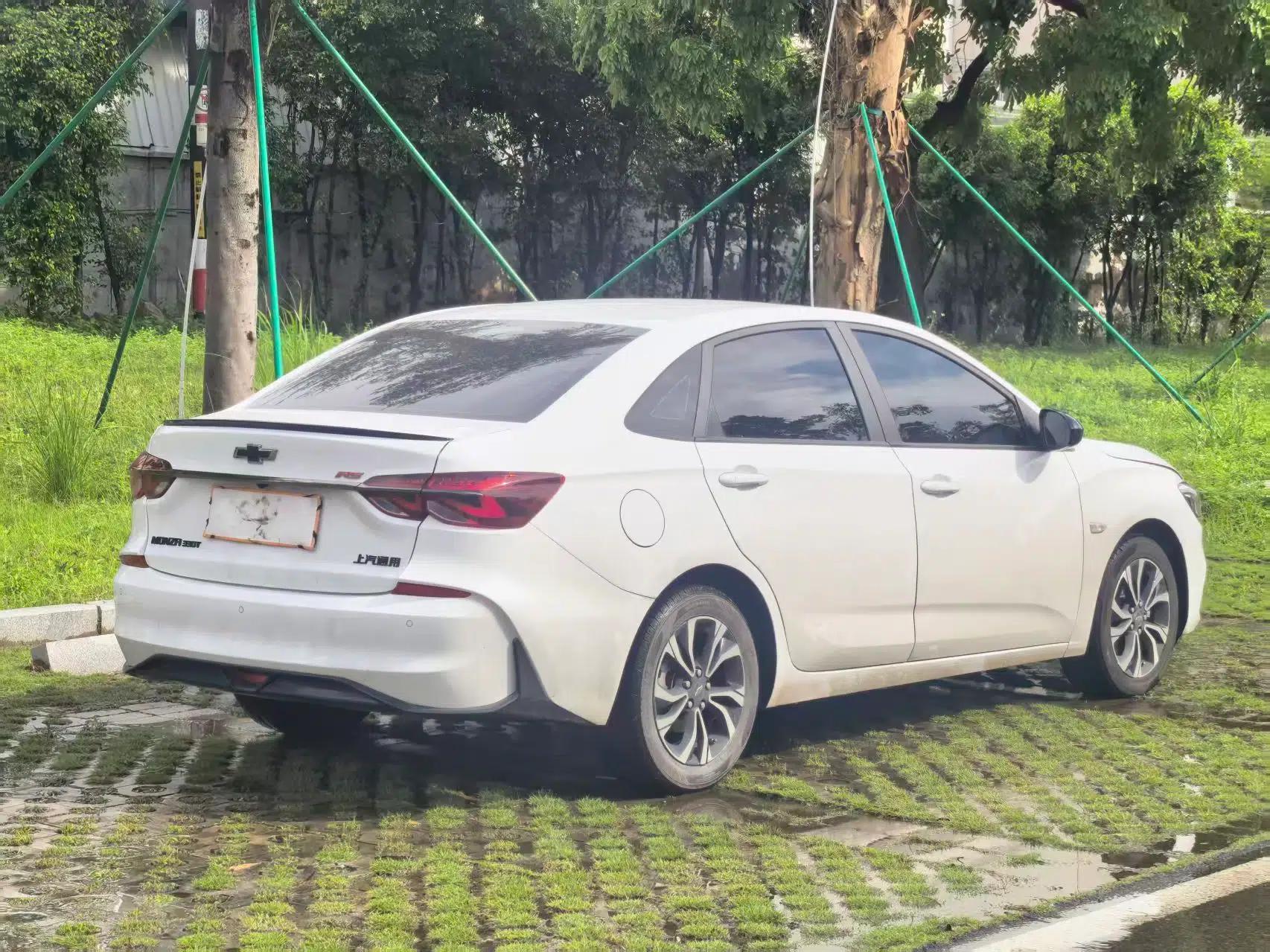 Chevrolet Monza 2022 Light Hybrid RS 330T Automatic Comfort Edition — миниатюра 6