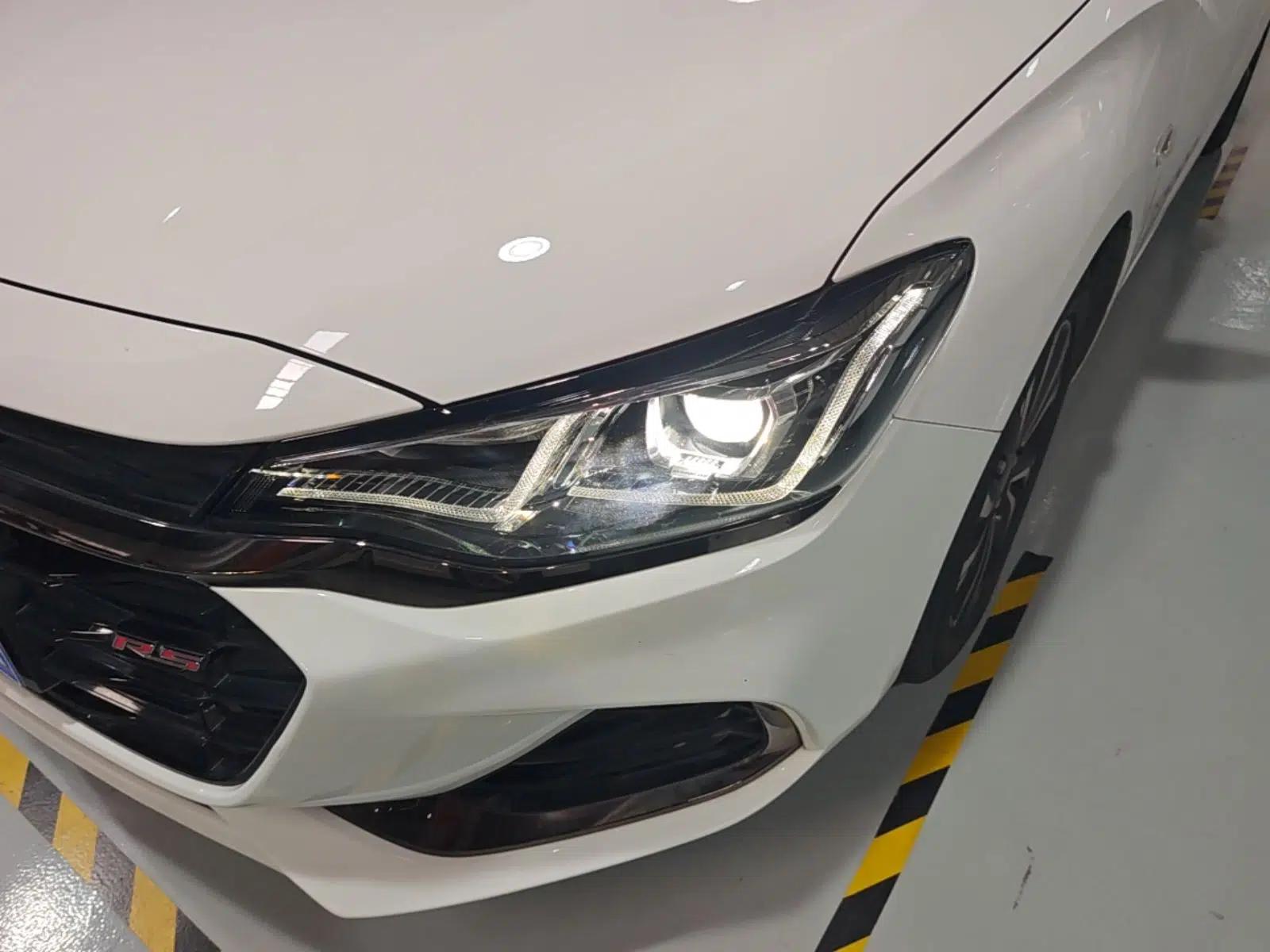 Chevrolet Monza 2022 Light Hybrid RS 330T Automatic Comfort Edition — миниатюра 8