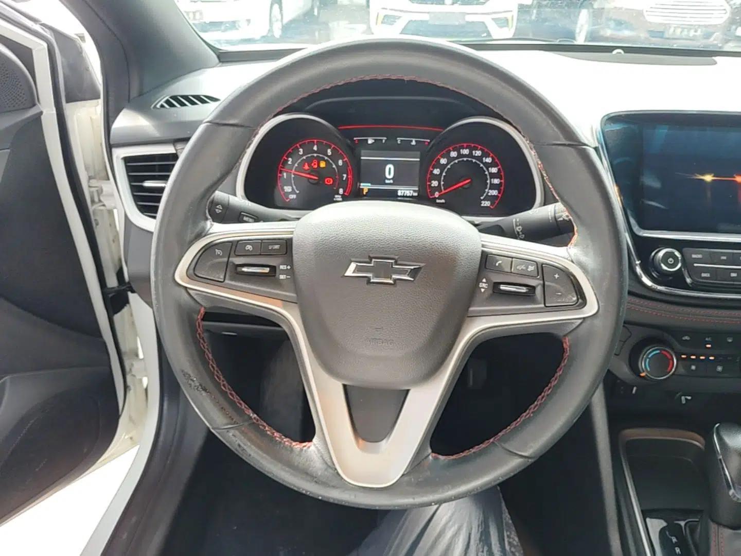 Chevrolet Monza 2022 Light Hybrid RS 330T Automatic Comfort Edition — миниатюра 13