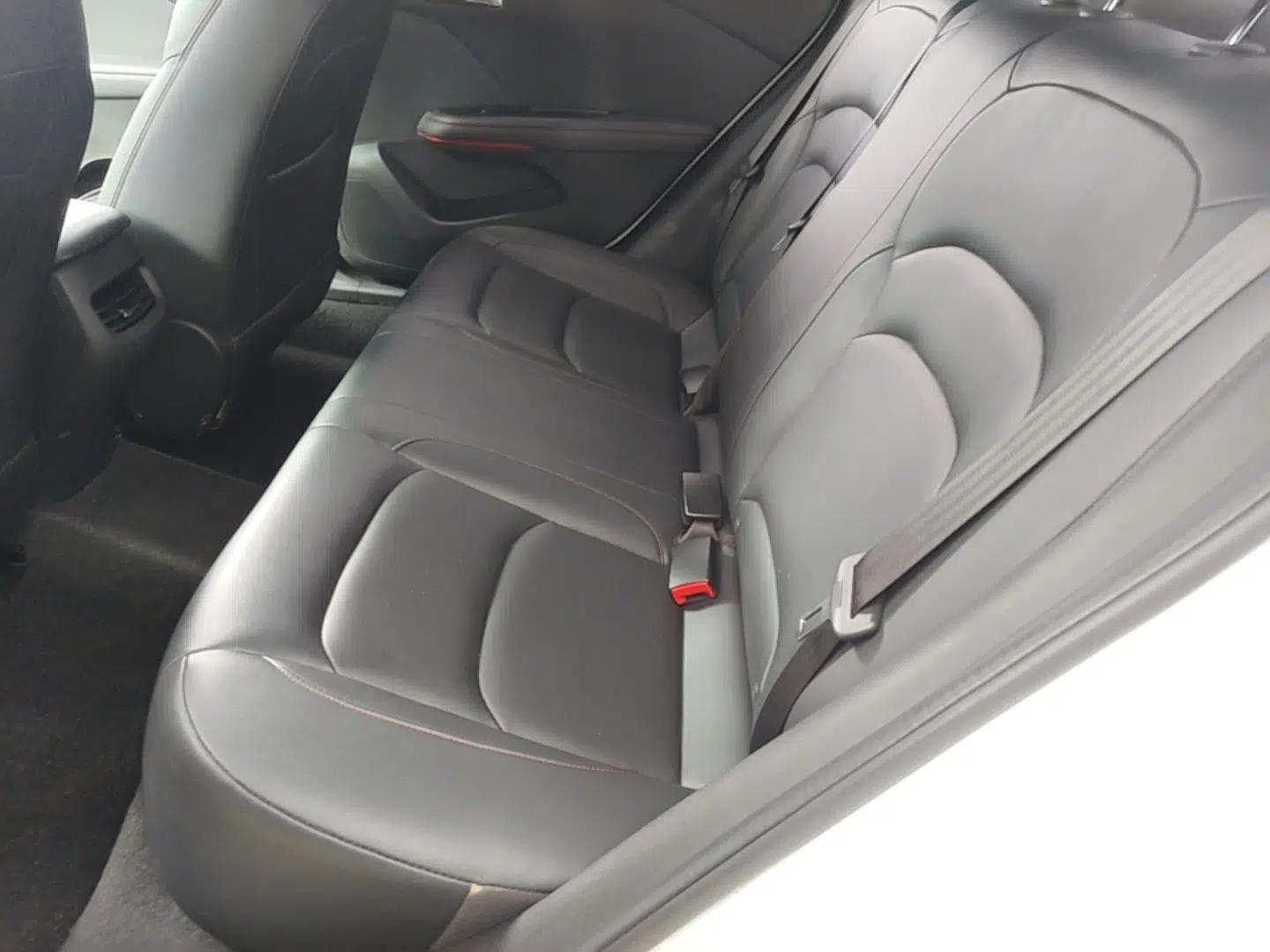 Chevrolet Monza 2022 Light Hybrid RS 330T Automatic Comfort Edition — миниатюра 20