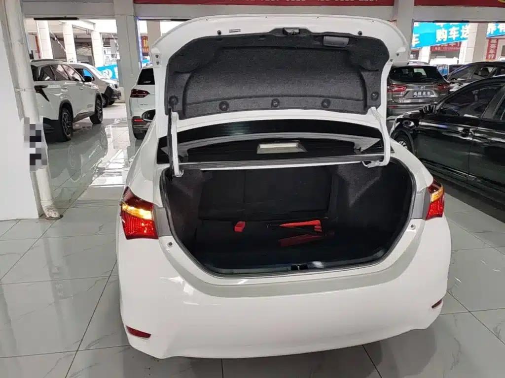 2018 Toyota Corolla 1.2T S-CVT GL-i Smart Edition — миниатюра 19