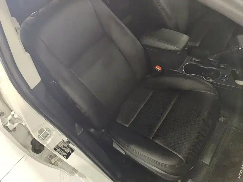 2018 Toyota Corolla 1.2T S-CVT GL-i Smart Edition — миниатюра 25