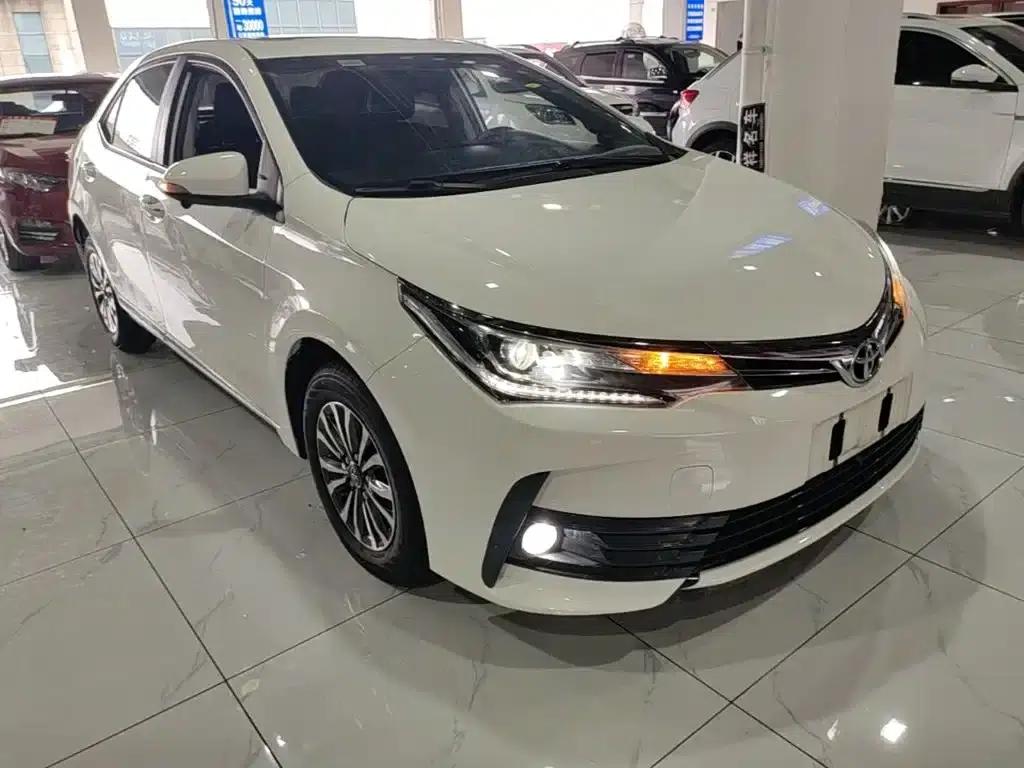 2018 Toyota Corolla 1.2T S-CVT GL-i Smart Edition — миниатюра 4