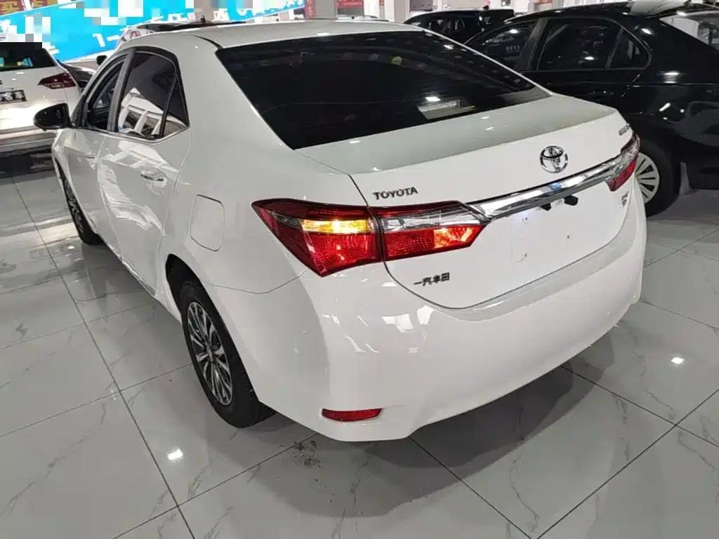 2018 Toyota Corolla 1.2T S-CVT GL-i Smart Edition — миниатюра 5