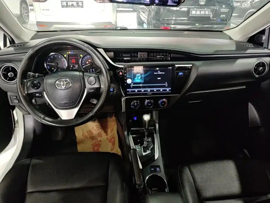2018 Toyota Corolla 1.2T S-CVT GL-i Smart Edition — миниатюра 10