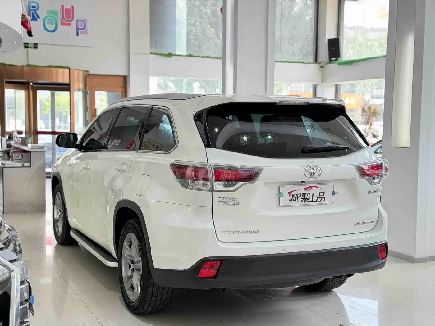 2017 Highlander 2.0T AWD Luxury 7-seater — миниатюра 20