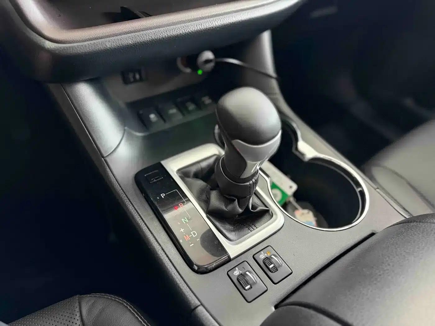 2017 Highlander 2.0T AWD Luxury 7-seater — миниатюра 9