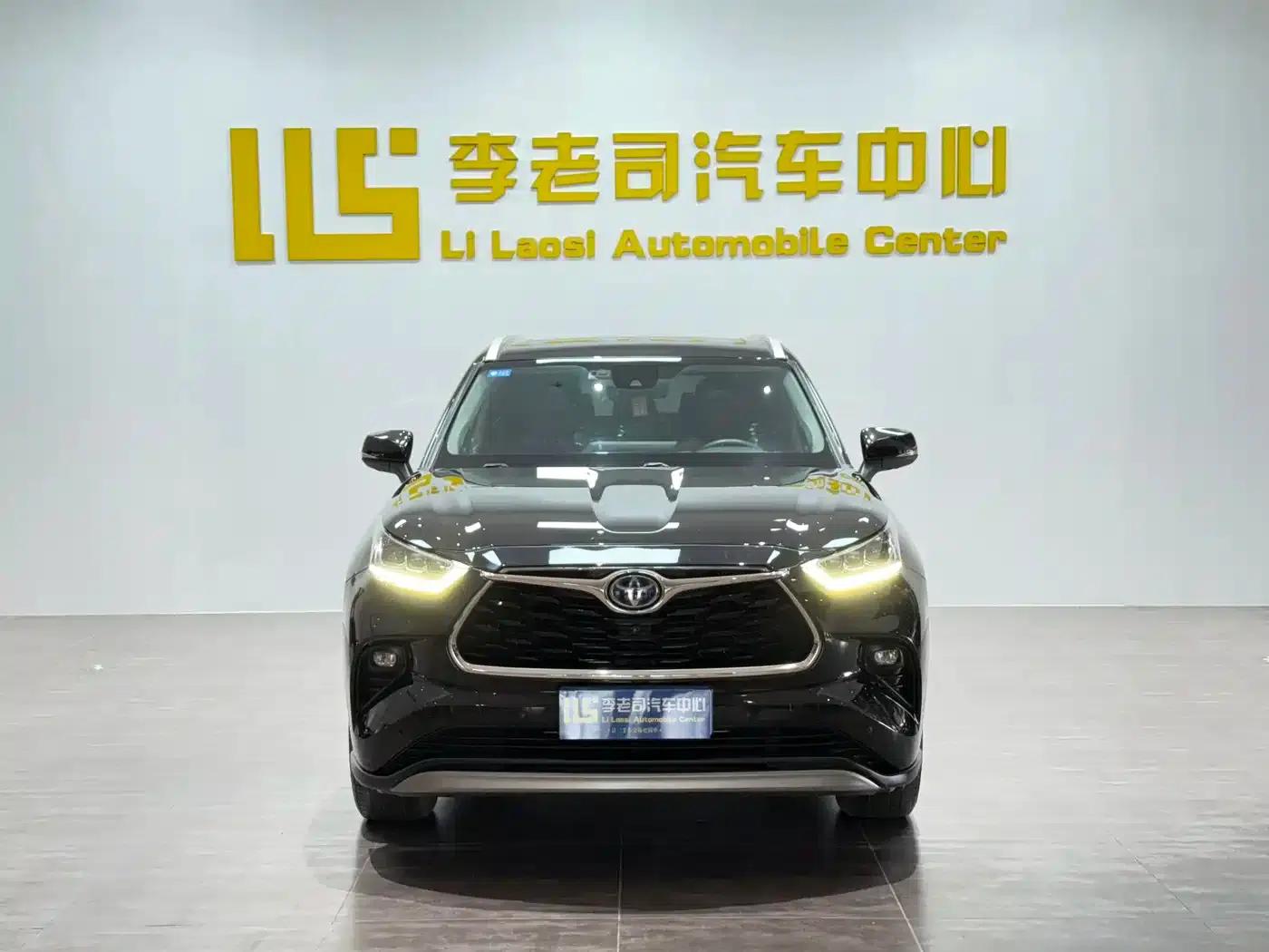 2022 Toyota Highlander Hybrid 2.5L AWD Supreme Edition 7-Seater — миниатюра 1