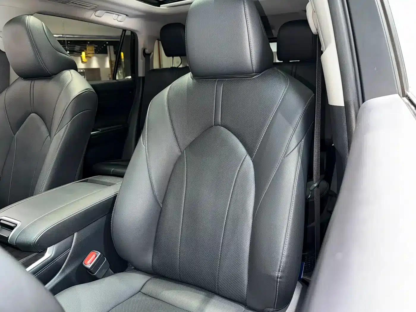 2022 Toyota Highlander Hybrid 2.5L AWD Supreme Edition 7-Seater — миниатюра 23