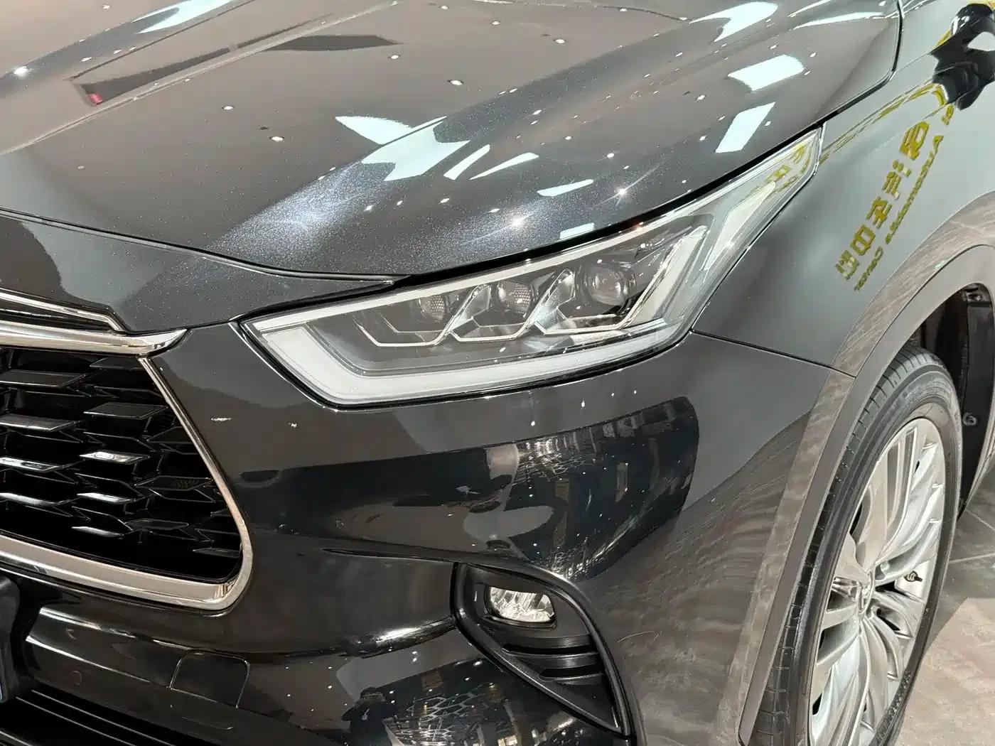 2022 Toyota Highlander Hybrid 2.5L AWD Supreme Edition 7-Seater — миниатюра 34