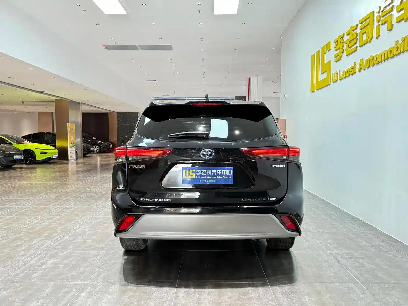 2022 Toyota Highlander Hybrid 2.5L AWD Supreme Edition 7-Seater — миниатюра 7