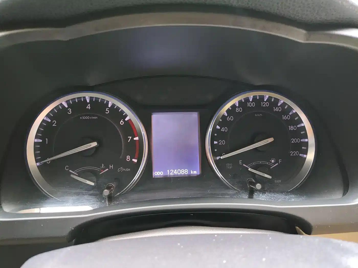2015 Highlander 2.0T AWD Luxury 7-seater — миниатюра 11