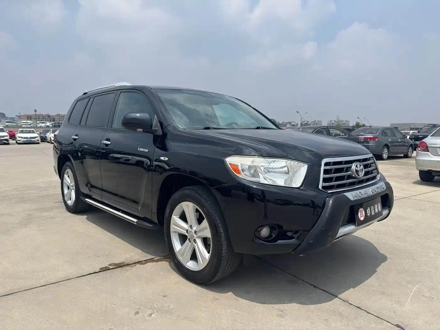 Highlander 2009 2.7L 2WD 7-seater Supreme Edition — миниатюра 3