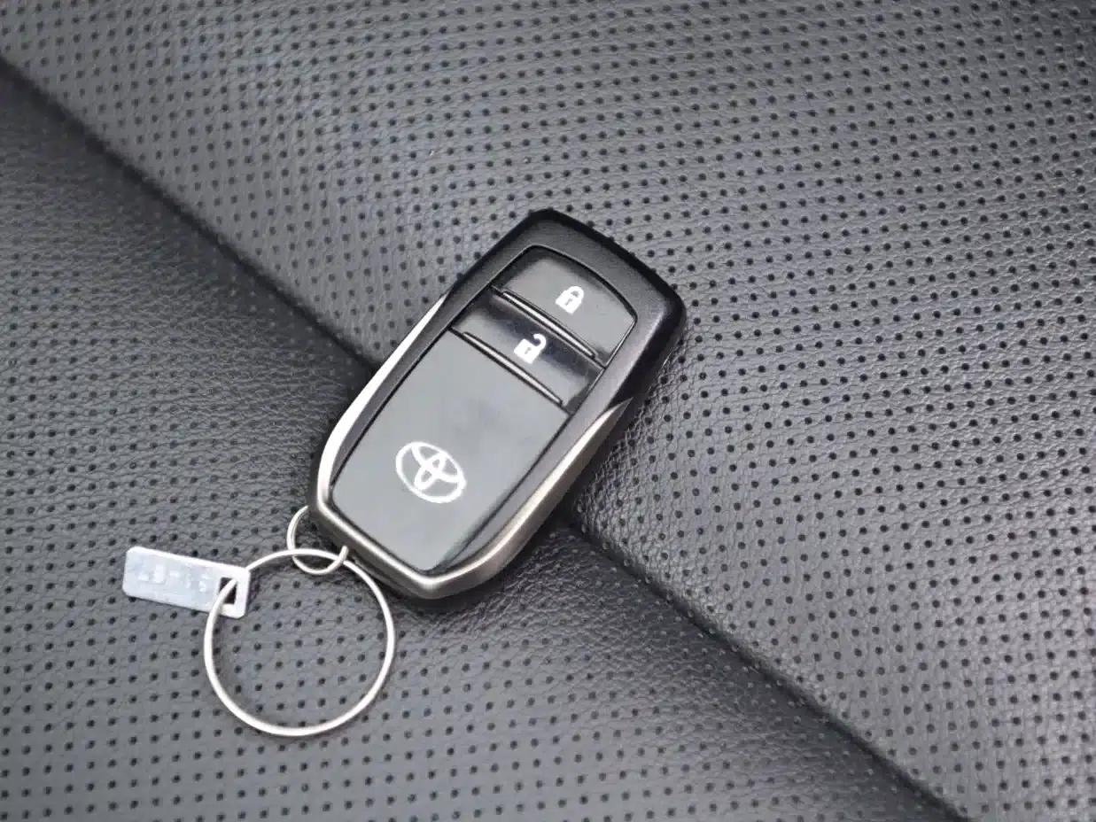 2018 Toyota Highlander 2.0T AWD Luxury 7-seater (China VI Emission Standard) — миниатюра 20
