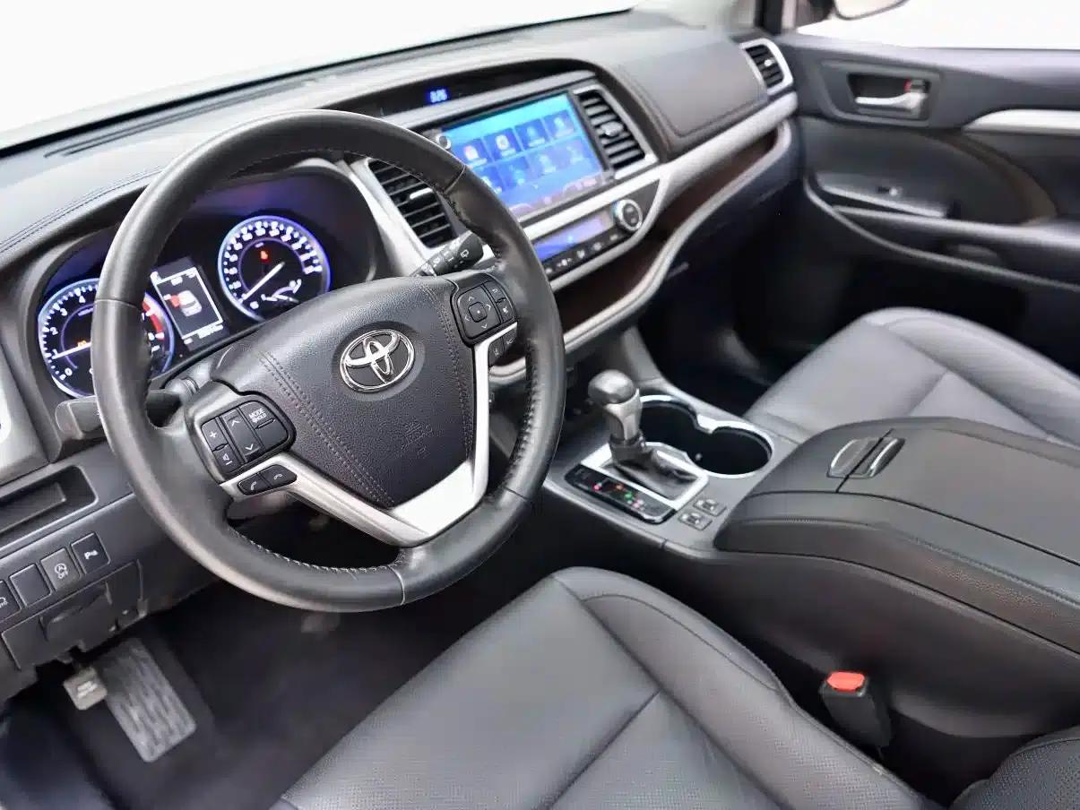 2018 Toyota Highlander 2.0T AWD Luxury 7-seater (China VI Emission Standard) — миниатюра 9