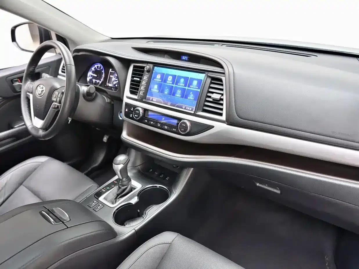 2018 Toyota Highlander 2.0T AWD Luxury 7-seater (China VI Emission Standard) — миниатюра 10