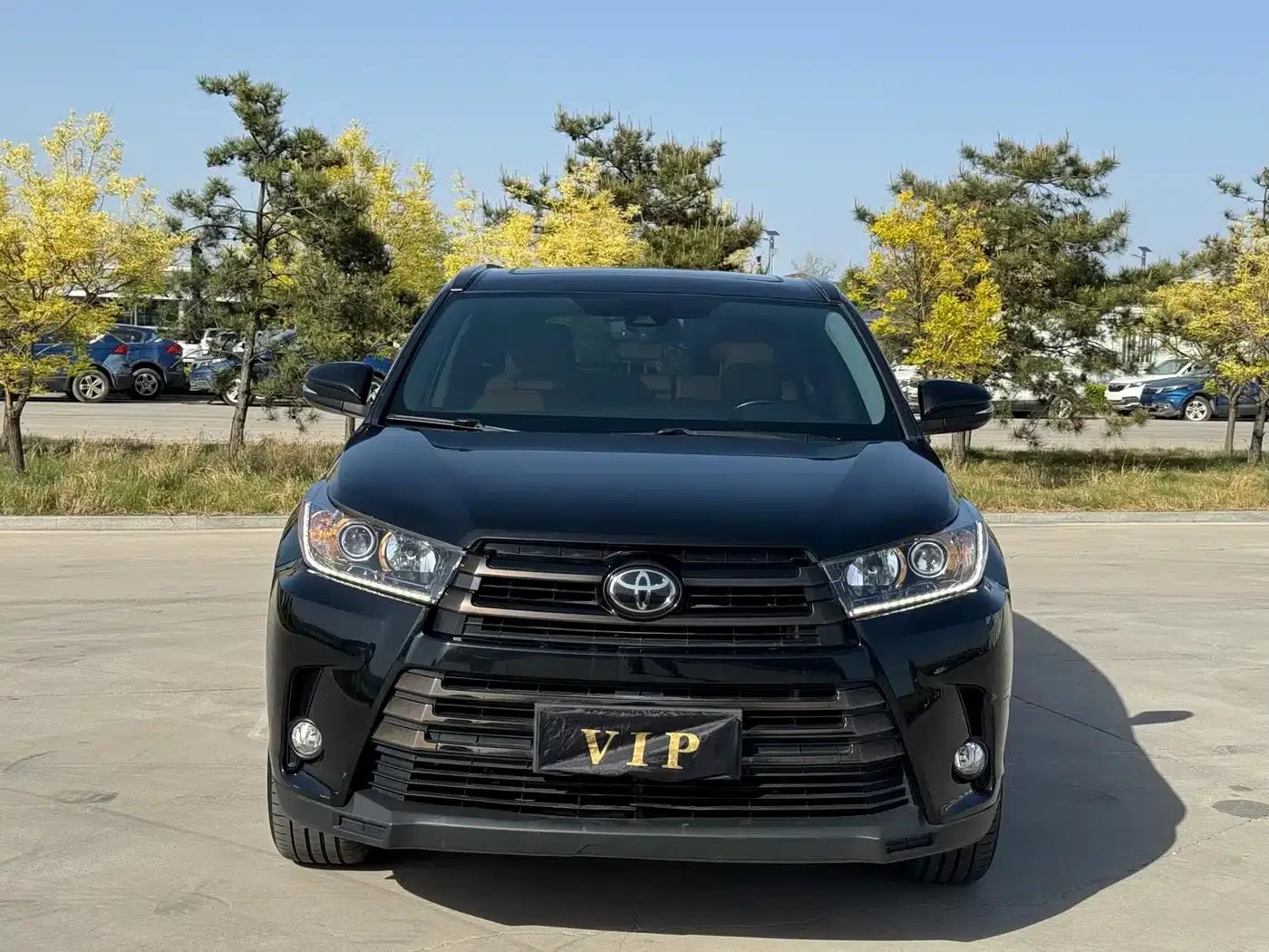 2018 Toyota Highlander 2.0T AWD Knight Edition 7-seater (China VI Emission Standard) — миниатюра 2